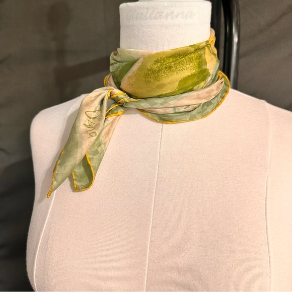 Scarves By Vera Neumann Japan Silk Lightweight Vintage Scarfs Sailboat Trees - Picture 3 of 8